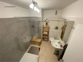 Holiday apartment with garden - Image 4