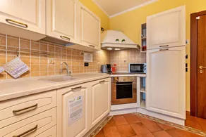 Fully equipped apartment with pool, garden & terrace | Mountain view | Dogs allowed - Image 4