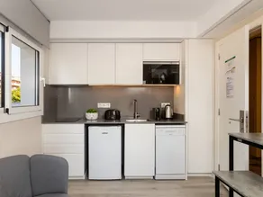 Appartement avec piscine - Image 4