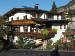 Apartamento con jardín, barbacoa y terraza | Vistas al lago - Image 2