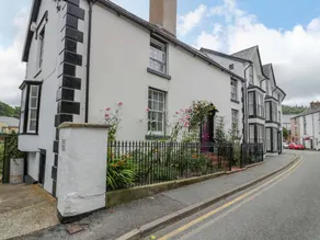Family-friendly cottage with garden | Dogs allowed - Image 3