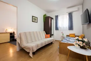 Flat with terrace & barbecue - Image 3