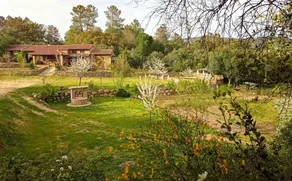 Designer stone cottage with pool in the mountains - Image 2