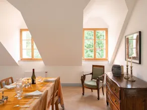 Holiday apartment with garden & BBQ - Image 5