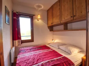 One-Bed Apartment near Morillon Slopes - Image 5