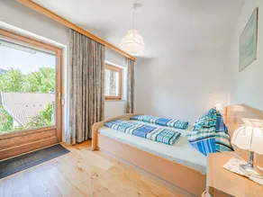 Apartamento con terraza - Image 4