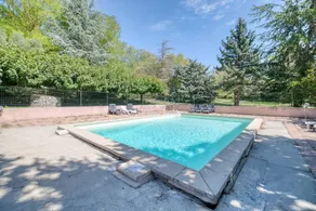 House with pool, garden & barbeque | Garden view - Image 2