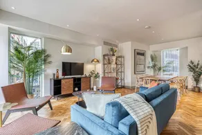 Flat with terrace | Close to Big Ben - Image 5