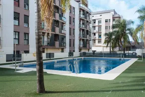 Holiday apartment with pool - Image 2