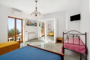 Wohnung mit Garten und Pool | Meerblick - Image 3