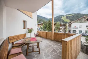 Agréable appartement avec internet haut débit et jardin | Vue jardin | Ski à proximité - Image 4