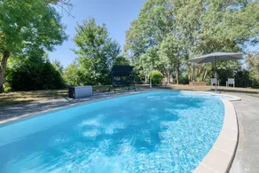 Toit Pour Vous in Maurens – Relaxing Village Getaway with Garden and Pool - Image 3