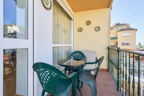 Flat with terrace | Sea view | Close to the beach - Image 2