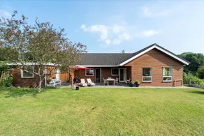 Maison de vacances avec barbecue et terrasse - Image 2