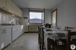 Gite with garden, terrace & BBQ - Image 3
