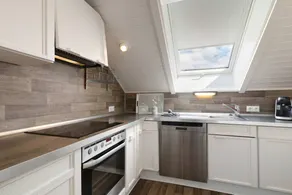 Apartment | Garden view | Perfect for remote work - Image 5