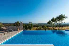 Villa with BBQ, private pool & terrace | Lake view - Image 2
