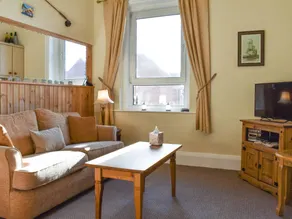 Cottage | River view - Image 3