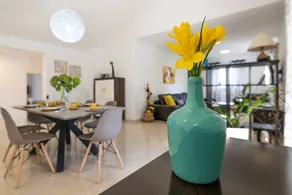 House with barbeque, terrace & garden - Image 4
