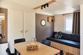 Mobile home with terrace & barbeque - Image 5
