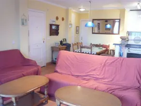 Apartment mit Garten und Pool - Image 3