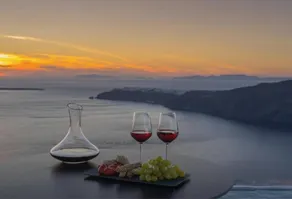 Stunning Santorini Suite Rapual Suite Breathtaking Sea Views - Image 2