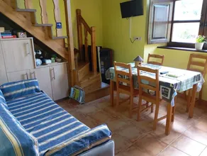 Holiday home with garden, barbeque & terrace | Mountain view - Image 5