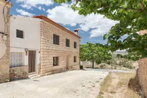 Apartment 'Villacalar Il' with Mountain View, Private Garden and Wi-Fi - Image 2