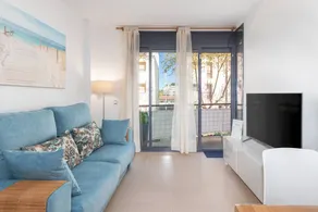 Fully equipped apartment with garden, pool & terrace | Sea view | Beach nearby | Pet-friendly - Image 2