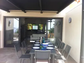 Fully equipped villa with garden, BBQ & terrace | Panoramic view | Beach nearby - Image 4