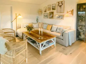 Holiday home with garden, terrace & BBQ | Sea view | Perfect for remote work - Image 4