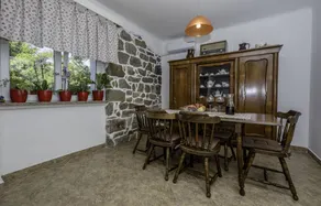 House with garden & BBQ - Image 3
