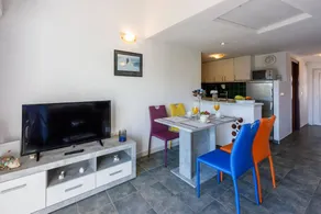 Apartment with BBQ | Garden view | Beach nearby | Pets allowed - Image 2