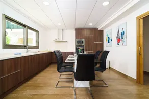 Family-oriented house with barbeque & pool | Close to the beach - Image 5