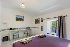 Lovely bed & breakfast with garden & terrace | Garden view | Pet-friendly - Image 3
