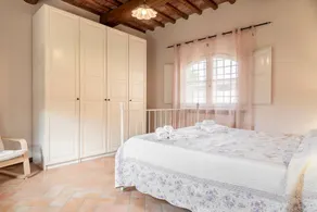 Maison avec jardin et terrasse - Image 4
