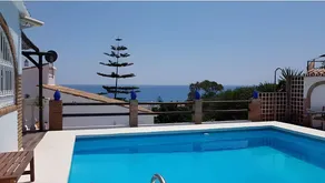 Fully equipped house with garden, terrace & pool | Garden view | Next to the beach | Perfect for remote work | Pet-friendly - Image 2