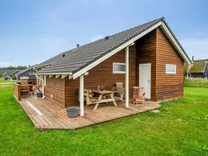 "Erland" - 500m from the sea - Image 5