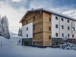 Familienfreundliches wunderschönes Apartment mit beheiztem Pool | Skifahren in der Nähe - Image 5