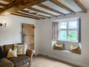 Family-oriented lovely cottage with garden & hot tub | Pets are welcome - Image 3