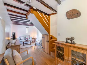Children-friendly cottage | Dogs allowed - Image 2
