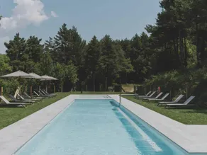 Mobile home with terrace & heated pool - Image 2