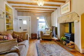 Family-friendly lovely cottage with terrace & garden | Pet-friendly - Image 4