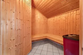 Child-friendly beautiful house with terrace, sauna & garden | Pets are welcome - Image 4