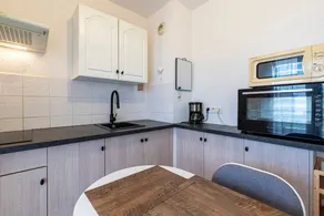 Family-oriented flat with terrace | Next to the beach | Pets are welcome - Image 2