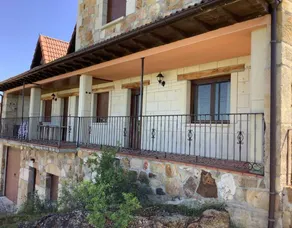 House with barbeque, garden & terrace | Mountain view - Image 4