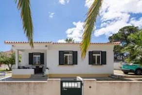 House with terrace - Image 3