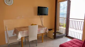 Charming flat with BBQ | Sea view - Image 2