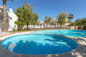 Maison avec internet haut débit, barbecue et piscine | Vue mer | Parfaite pour le travail à distance - Image 2