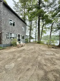 Paradise Point Limit 10 4 Bedroom Cottage by RedAwning - Image 3